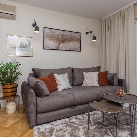 Chic Apartment Zoja Near Beach With Free Parking 马卡尔斯卡 外观 照片
