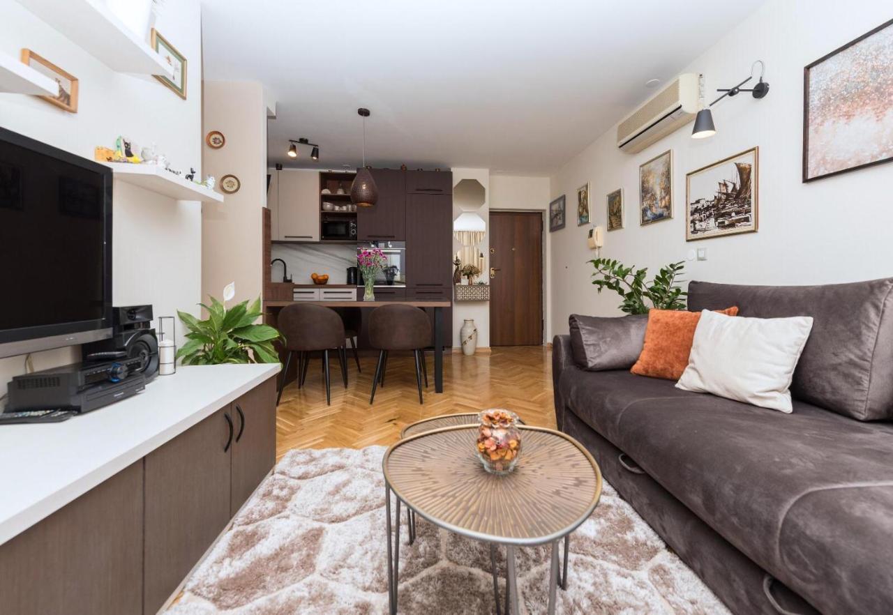 Chic Apartment Zoja Near Beach With Free Parking 马卡尔斯卡 外观 照片