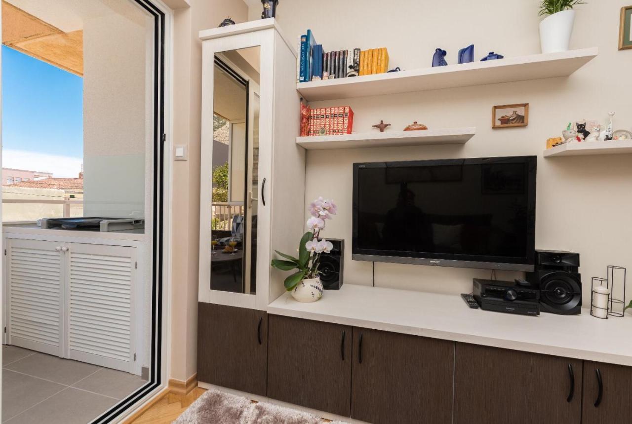 Chic Apartment Zoja Near Beach With Free Parking 马卡尔斯卡 外观 照片