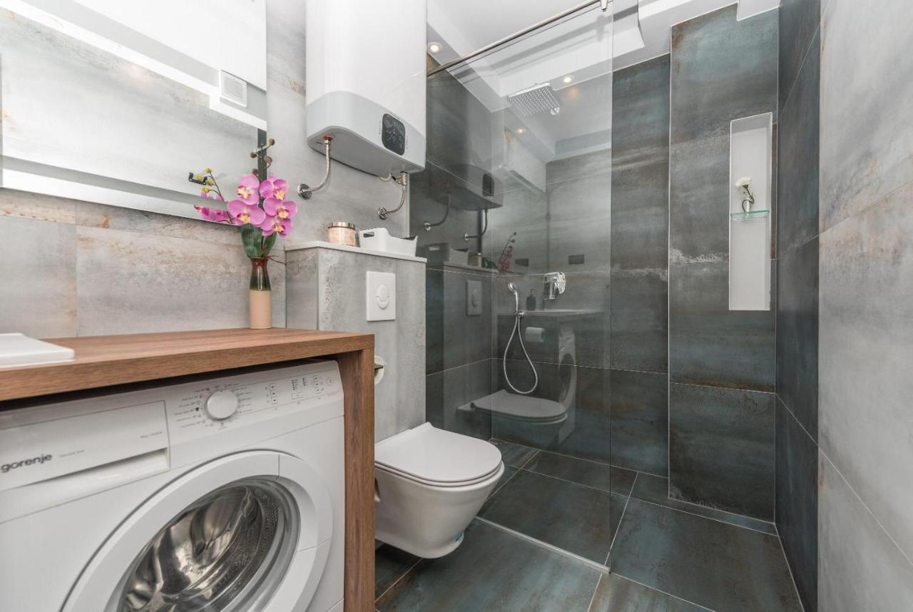 Chic Apartment Zoja Near Beach With Free Parking 马卡尔斯卡 外观 照片